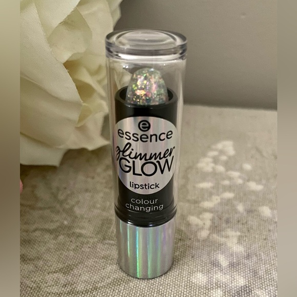 2/$20💕Color Changing Lipstick✨ - Picture 2 of 8